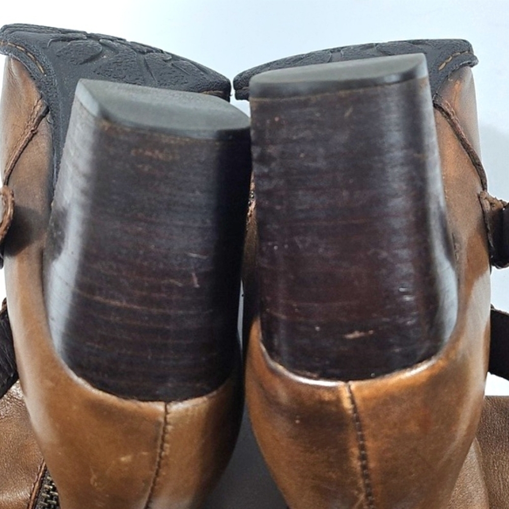 Born Milari Marrone Brown Leather Buckle Strap Tall Knee High Block Heel Boot - Picture 11 of 16